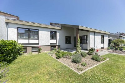 Besonderes Split-Level-Kettenhaus mit Garten in Wiblingen