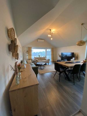 Exklusive Dachgeschosswohnung mit 3 Zimmern in Toplage – Ihr neues Zuhause in begehrter Wohngegend