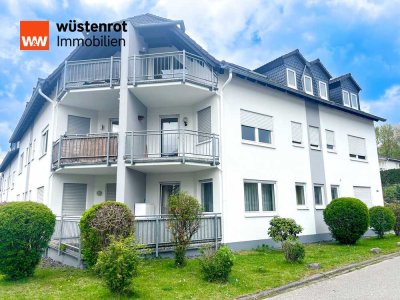 Hoch hinaus im Herzen von Simmern - lichtdurchflutete Dachgeschosswohnung mit Tiefgaragenstellplatz