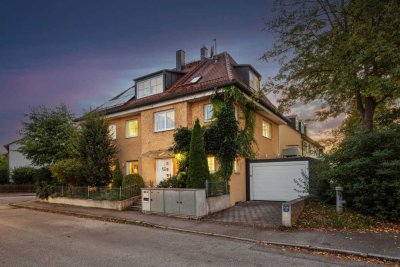 CHARMANTE, ENERGIEEFFIZIENTE STADTVILLA IN TOLLER LAGE VON DACHAU: PERFEKT FÜR GROSSE FAMILIEN