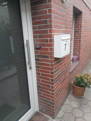 Bezug nach Sanierung mit EBK: schöne 1,5-Zimmer-Wohnung in Schortens