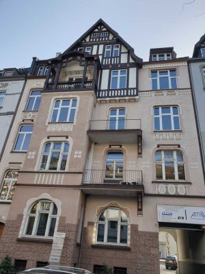 Sanierte Altbauwohnung in ruhiger Citylage zum Erstbezug