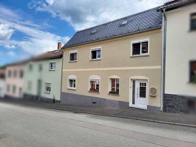 Individuelles Einfamilienhaus in ruhiger Lage zu verkaufen