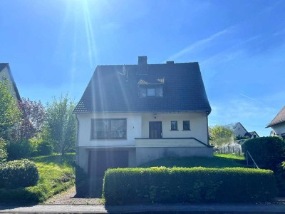 Solides Einfamilienhaus in Flammersfeld voller Möglichkeiten!