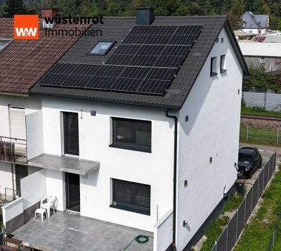 Zertifiziertes Energieeffizienzhaus als Reihenendhaus mit Garten zentral in Schopfheim gelegen