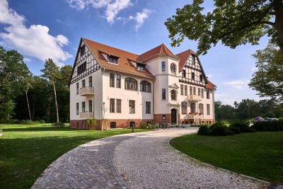 Denkmalsanierte 3-Zimmer Wohnung mit Sonnenterrasse