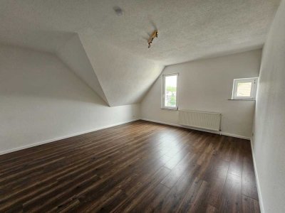Sanierte 4,5 Zimmer Wohnung mit eigenem Gartenabteil