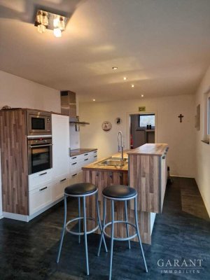 TOP-Einheit mit Garten in 2-Familienhaus - sofort frei!