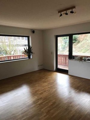 Schöne 3-Zimmer-Wohnung mit Balkon und Einbauküche in Gummersbach