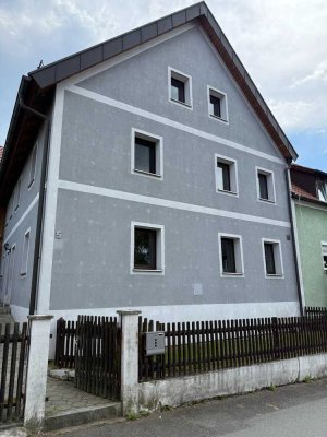 Platz für die ganze Familie: Einfamilienhaus in Luhe-Wildenau