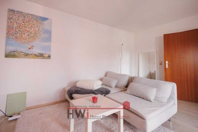 Großzügige 1-Zimmer-Wohnung mit außergewöhnlichem Grundriss und besonderem Balkon!