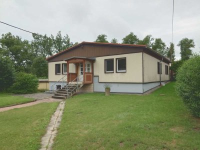 Einfamilienhaus im Bungalowstil in Struppen