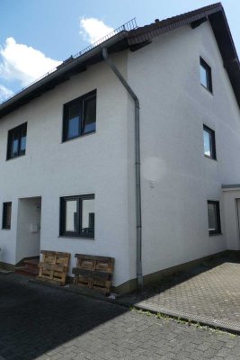 Erstbezug nach Sanierung: Schöne 5-Zimmer-Doppelhaushälfte mit gehobener Innenausstattung in Brühl