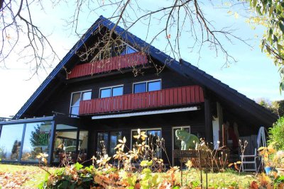 Einfamilienhaus mit See- und Bergblick