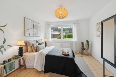 *Für Sie renoviert* 4-Zimmer Wohnung mit Garten in Lichtenberg