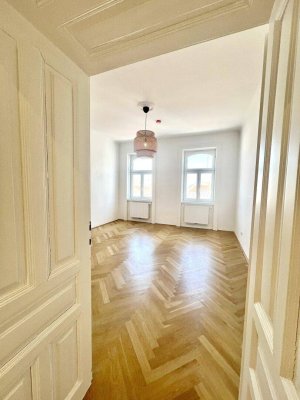 NEU! 2-Zimmer-Altbautraum in bester Lage des 8. Bezirks!