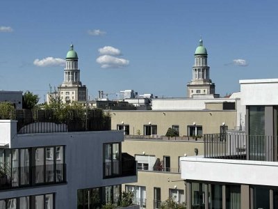 Panoramablick über Berlin = Penthouse mit über 70 m² OnTop-Terrasse