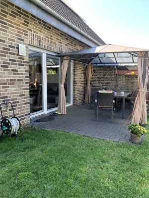 4-Zi.-Doppelhaushälfte in Rees ( soz. Wohnungsbau ) mit PV