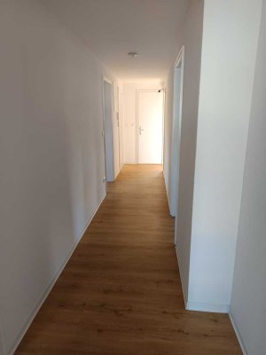 Schöne helle  3-Zimmer-Dachgeschosswohnung  in Backnang