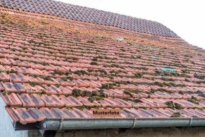 Wohnhaus mit 3 Ställen - provisionsfrei