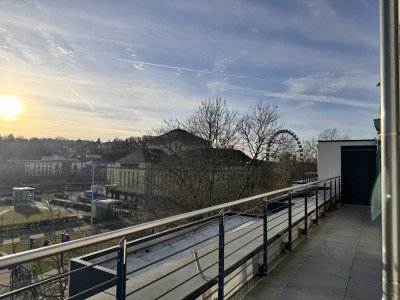 Sehr schöne möblierte Penthouse Wohnung am Saarbrücker Staatstheater