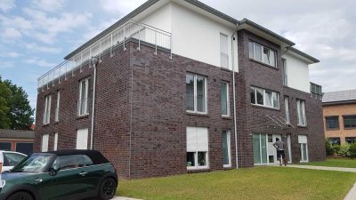 Geschmackvolle 3-Zimmer-Wohnung mit gehobener Innenausstattung mit EBK in Osterholz-Scharmbeck