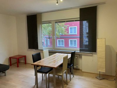 Schicke vollmöblierte 1-Zimmer Wohnung im 1. OG in Essen-Frohnhausen