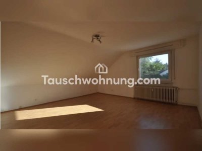 Tauschwohnung: 2 ZKB Dachgeschosswohnung mit kleinem Gartenbereich