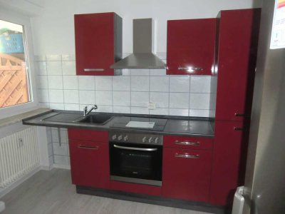 Attraktive 2,5-Zimmer-EG-Wohnung mit Terasse, eigenem Zugang und EBK in Beilstein