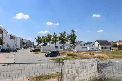 Familienfreundliches Wohnen - moderne 4,5-Zimmer-Wohnung mit viel Platz zum Leben und Wohlfühlen (1)