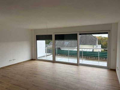 Maisonettewohnung in TOP-Lage, exklusivem Fernblick, neuer Küche, Lampen und Badezimmereinrichtung