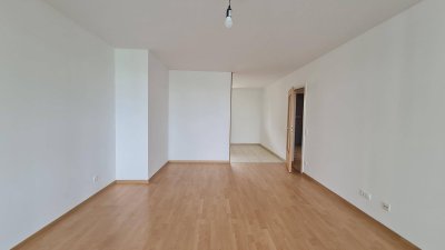 Etagenwohnung 2ZI + verglaste LOGGIA + LIFT - TRILLERPARK - GEFÖRDERTE Mietwohnung mit Finanzierungsbeitrag