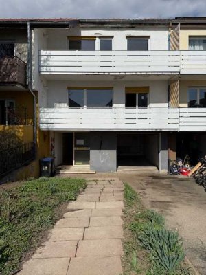 Reihenmittelhaus 4 Zimmer in Ostfildern-Nellingen Besichtigung am 24.5.2025 von 11-16 Uhr