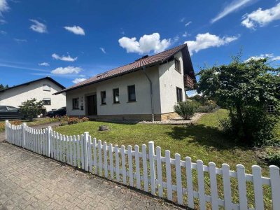 TOP-GELEGENHEIT! Einfamilienhaus mit schönem Weitblick in ruhiger Lage von Obermoschel zu verkaufen