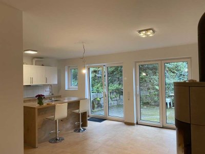 Ludwigsburg Ost: Stilvolle 2-Zimmer-Einliegerwohnung