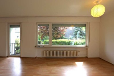 ERDGESCHOSSAPARTMENT IN RUHIGER LAGE MIT EINBAUKÜCHE