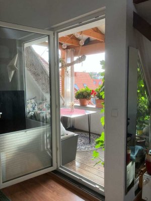 Charmante Maisonette-Wohnung im stilvollen Altbau