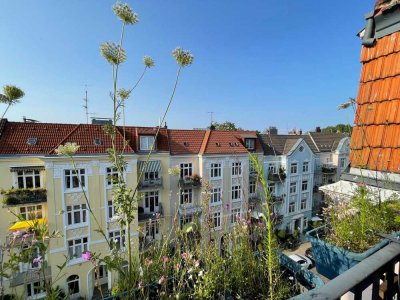 Eppendorf 87,5 qm 2-Zimmer Jugendstil mit Wohnküche und Balkon hochwertig saniert