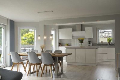 Wunderschöne 3-4 Zimmerwohnung mit großem Balkon und Garten in sonniger Südlage in Wiernsheim