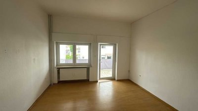 1-2 Zi, ab sofort frei,Küche,Balkon,Friedrich-Ebert-Straße 23a, 63486 Bruchköbel