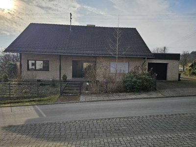 Schickes Einfamilienhaus für die Familie in ruhiger Lage