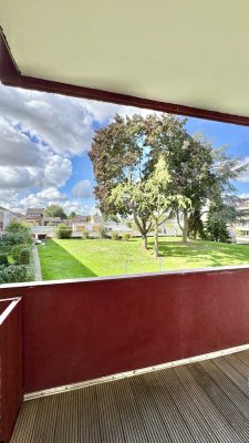 Renovierte  3-Zimmer-Wohnung mit 2 Balkonen und Garage in Kerpen