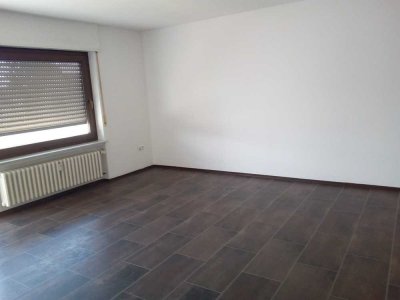 MA-Schönau,  schöne 1 ZKB, Balkon