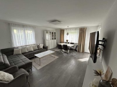 Neuwertige 3-Raum-Wohnung mit 2 Balkonen und Einbauküche in Straubenhardt Conweiler