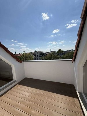Wohnen am Rosental! Großzügige 2Raum-Maisonette-Wohnung mit Terrasse!