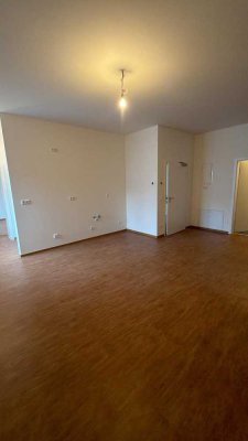 Moderne 2-Zimmer Wohnungen mit Balkon im 2. und 3. OG in Hof Innenstadt