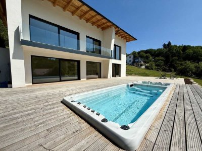 Exklusives Wohnjuwel in Toplage von Ortenburg - Luxus trifft Ruhe
