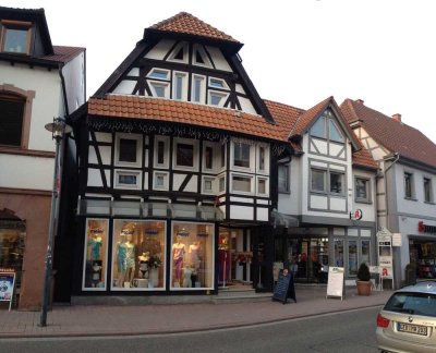 ** Schöne Wohnung - Zentrale Lage **