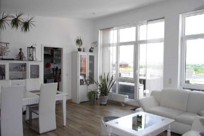 Helle und großzügige 3,5-Zimmer-Wohnung mit Weitblick in Ludwigsburg-Poppenweiler