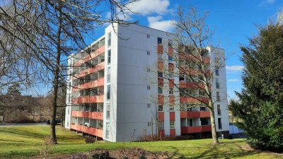 Attraktive 3-Zimmer-Wohnung mit gemütlicher Loggia und hochwertiger Einbauküche in Geismar